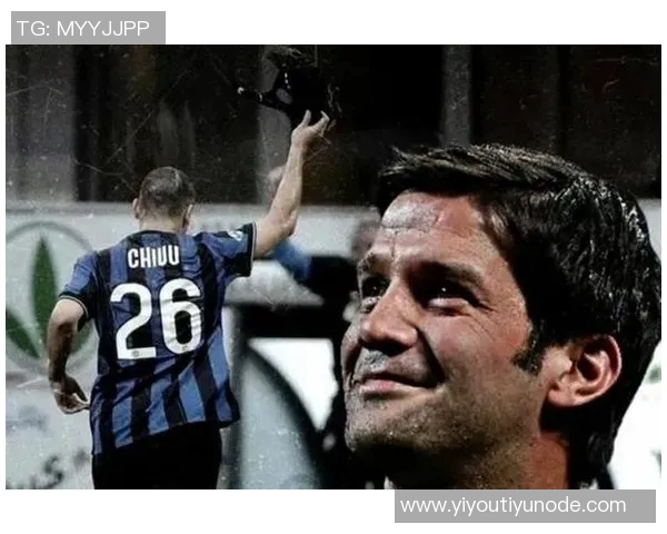 邓弗里斯换下后不满情绪引发齐沃支持愤怒球员的观点